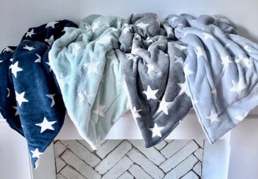 Puha, meleg babatakar&oacute;k k&ouml;lt&ouml;ztek be hozz&aacute;nk...